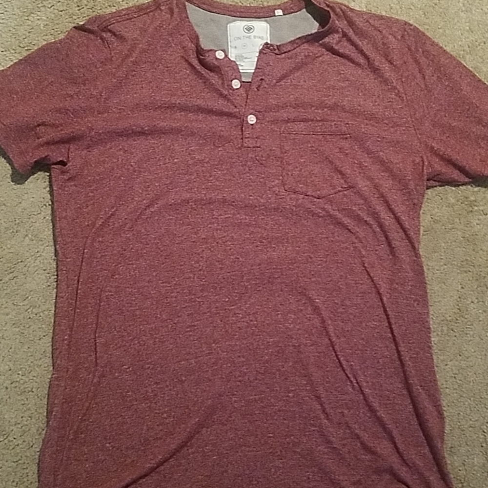Short sleeve tee